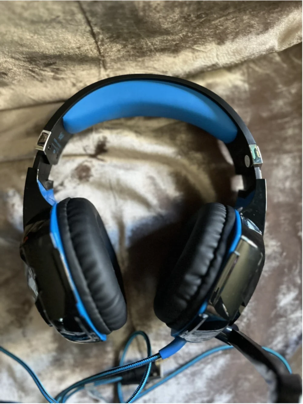 Kotion Eqch G2000 Gaming Headset USED in Great Condition NEW OPEN BOX , SEE PICS
